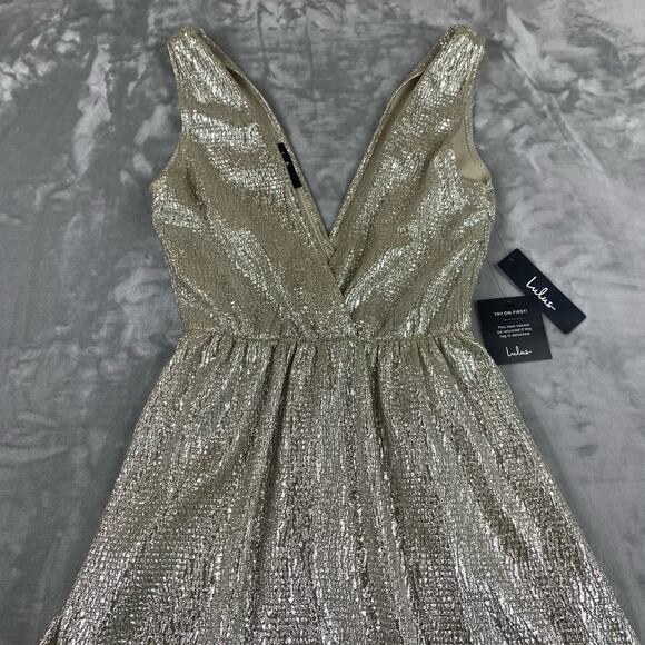 Lulus Gold Shimmering Maxi Dress Womens Small Deep V Neck Formal Gown (0405)NWT - Picture 4 of 12